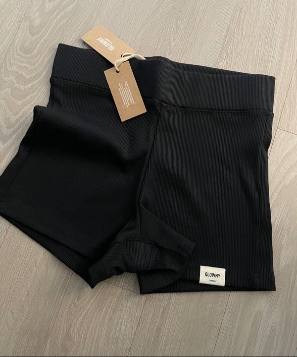MUSINSA | GLOWNY G CLASSIC RIB SHORTS (BLACK)