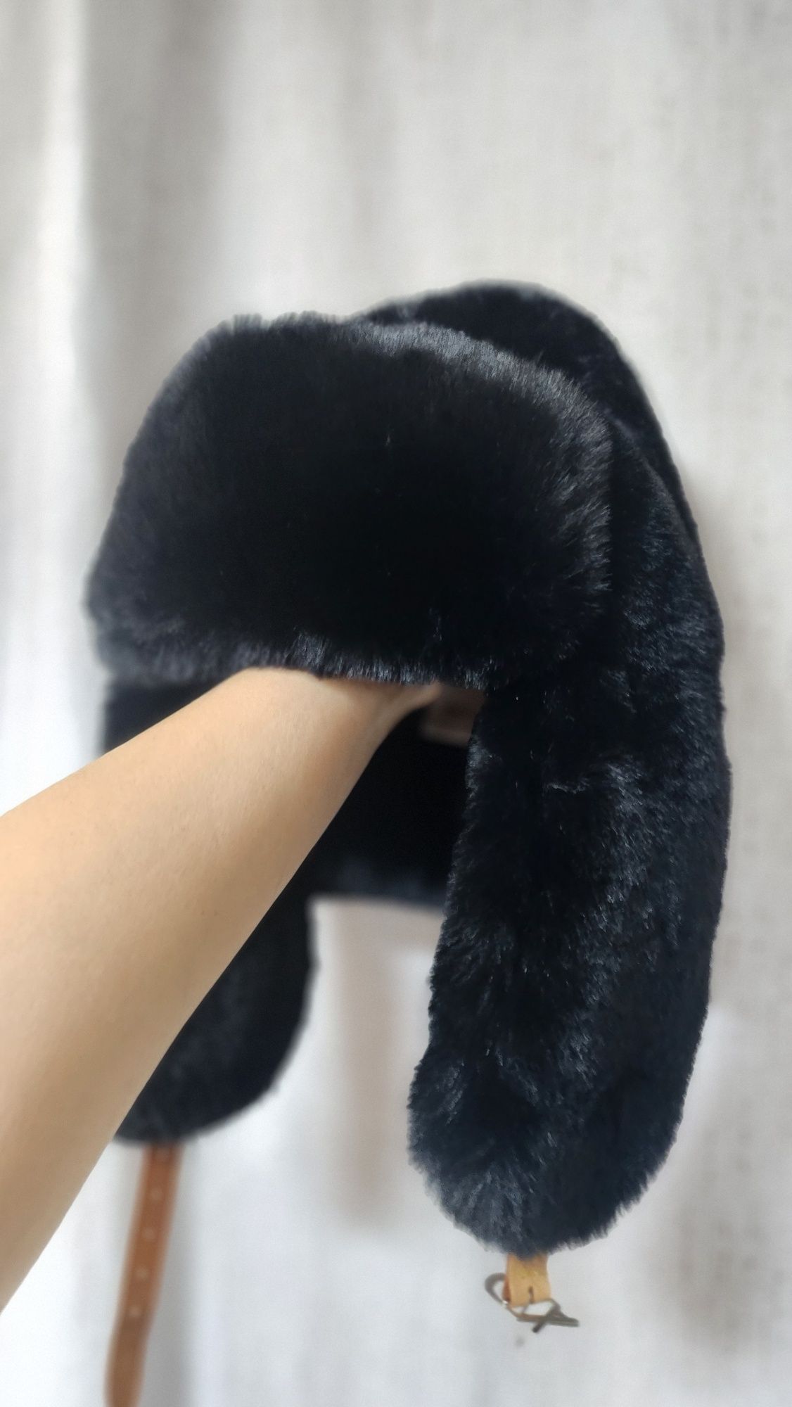 MUSINSA | VARZAR VA Stud Buckle Fur Trooper Hat Black