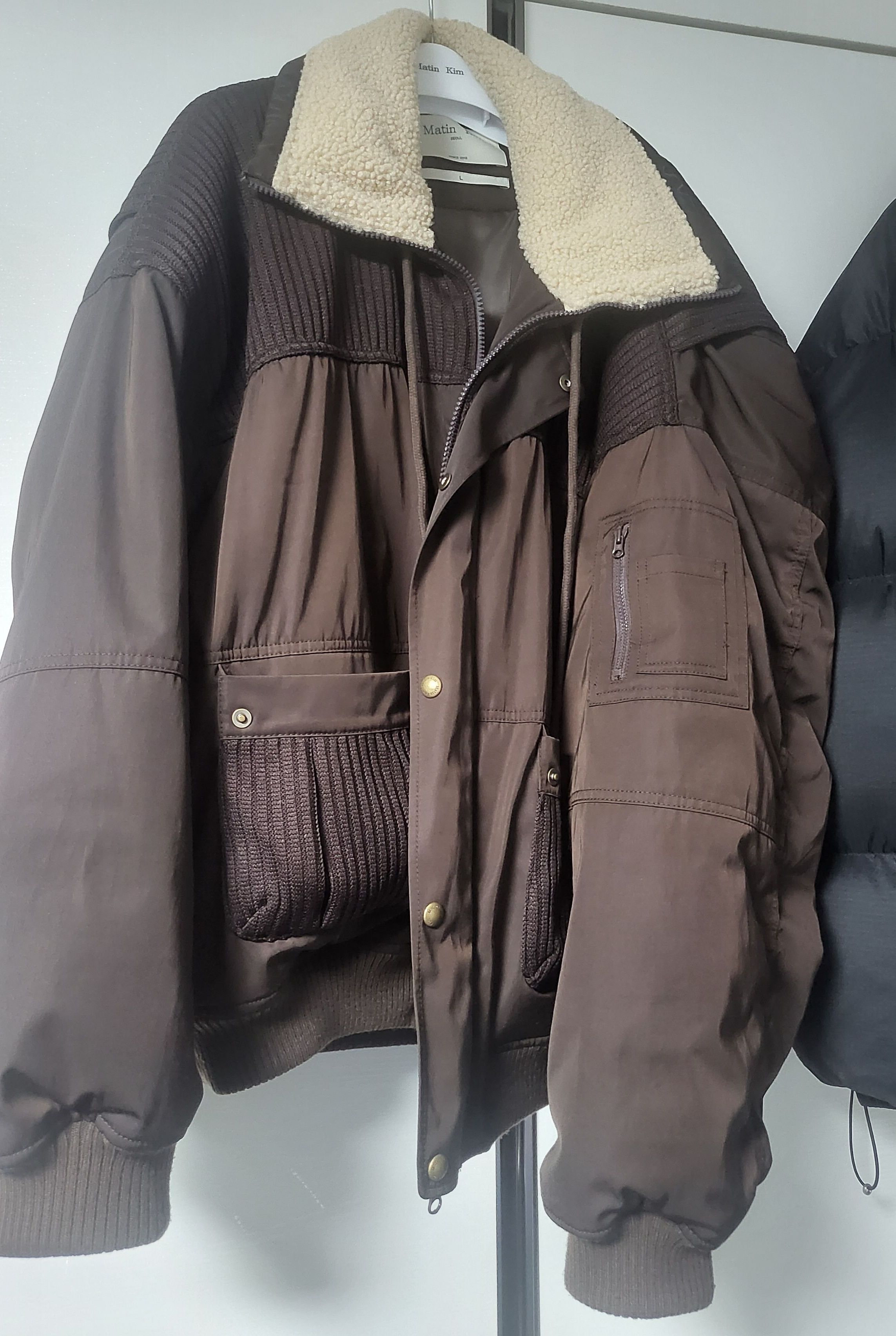 MUSINSA公式 | MATIN KIM KNIT MIXED FLIGHT JUMPER IN DARK BROWN