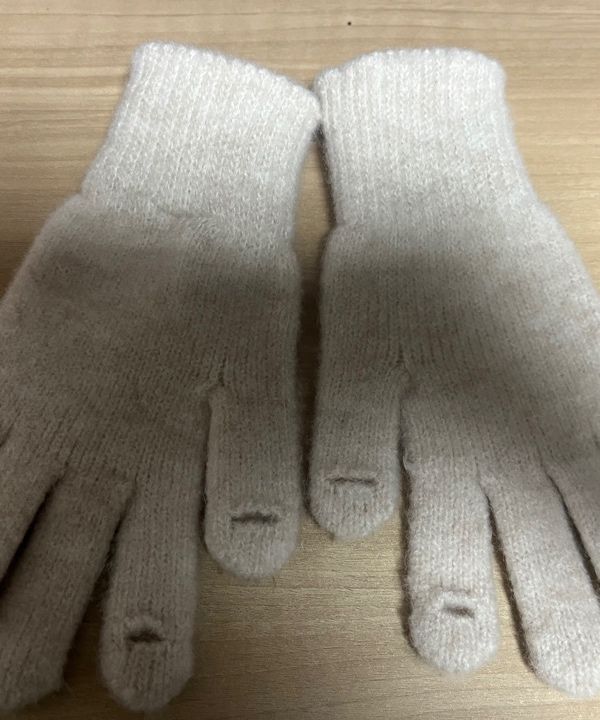 [GOCORI] 韓国☆FUZZY RIBBON FINGER HOLE GLOVES MUSINSA | GOCORI FUZZY RIBBON FINGER HOLE GLOVES - WHITE