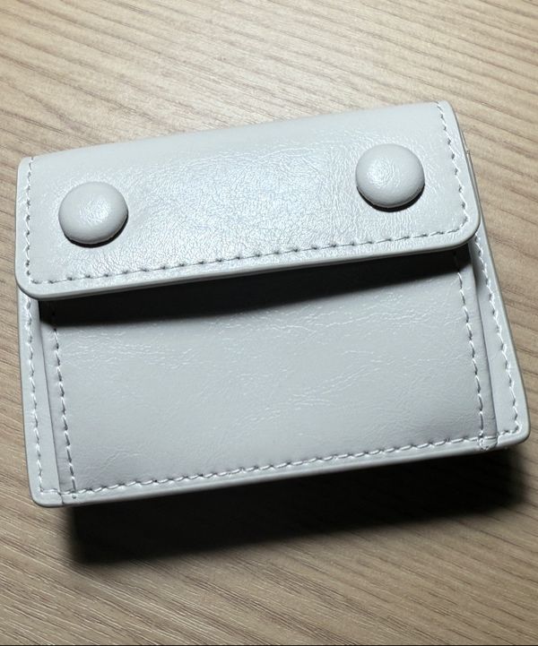 MUSINSA | LEMASQUE Dot pocket 3-fold half wallet coin bill