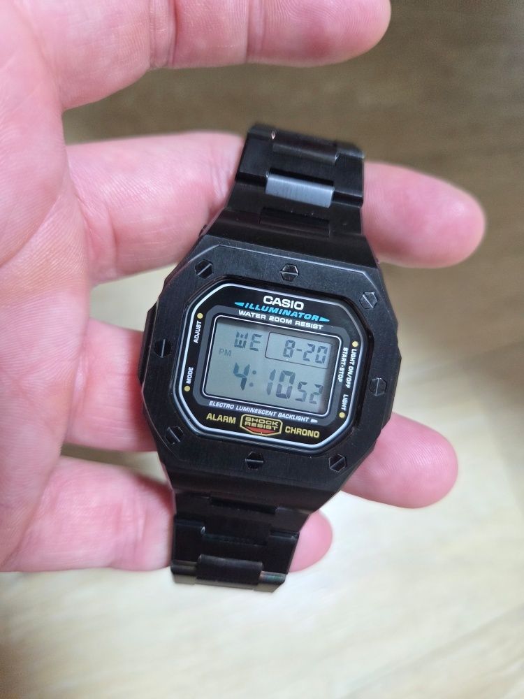 MUSINSA公式 | VALENTINO RUDY G-Shock Custom Watch Series DW5600