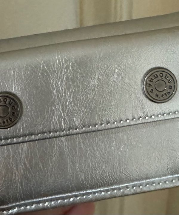●vunque● Perfec Button Up Folded Half Wallet Perfect Butto MUSINSA | VUNQUE Perfec Button Up Folded Half Wallet Silver