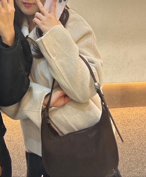 【Archiveepke】Luv moon bag (Suede brown) ARCHIVEPKE Luv moon bag (Suede brown) / ARCHIVEPKE Shoulder