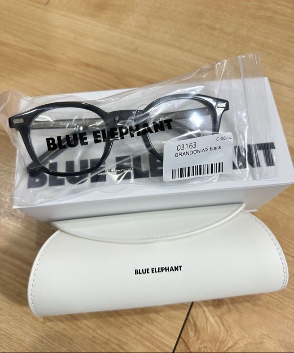 MUSINSA | BLUE ELEPHANT BRANDON-N2 crystal