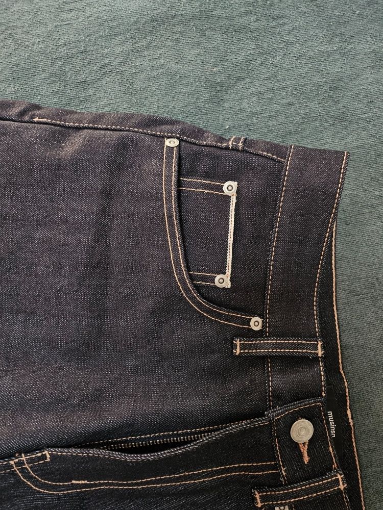 Wide Raw Selvedge Denims – VERSEAS