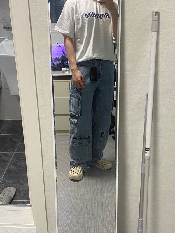 MUSINSA | MUSINSA STANDARD Wide multi-pocket cargo denim