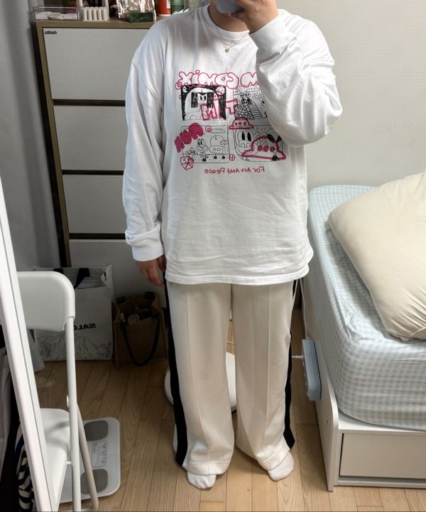 ★TIMCOMIX★ Comics Spray Cartoon Graphic Long Sleeve White MUSINSA | TIMCOMIX Comics Spray Cartoon Graphic Long