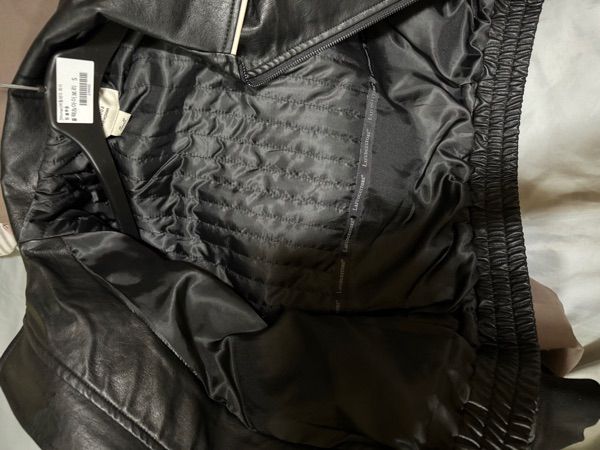 MUSINSA公式 | ORO Buffing Leather Piping Blue Jacket_Black&Ivory