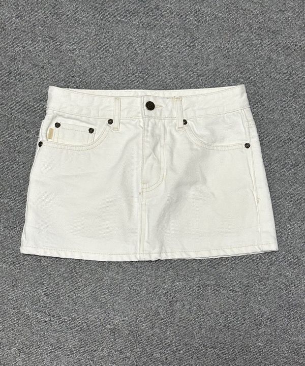 MUSINSA公式 | GLOWNY 99 LOW-RISE MINI SKIRT (WHITE)