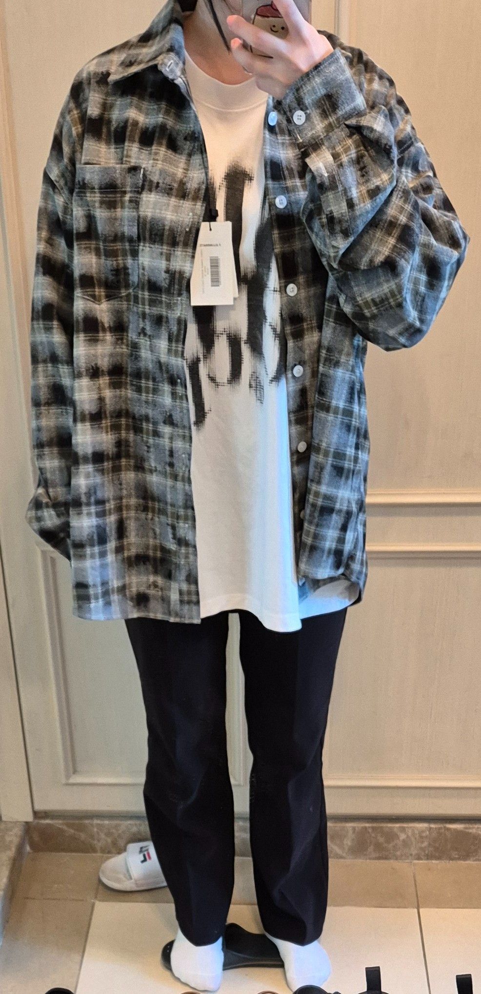 MUSINSA | FILLUMINATE Overfit Damaged Washed Check Shirt-Khaki