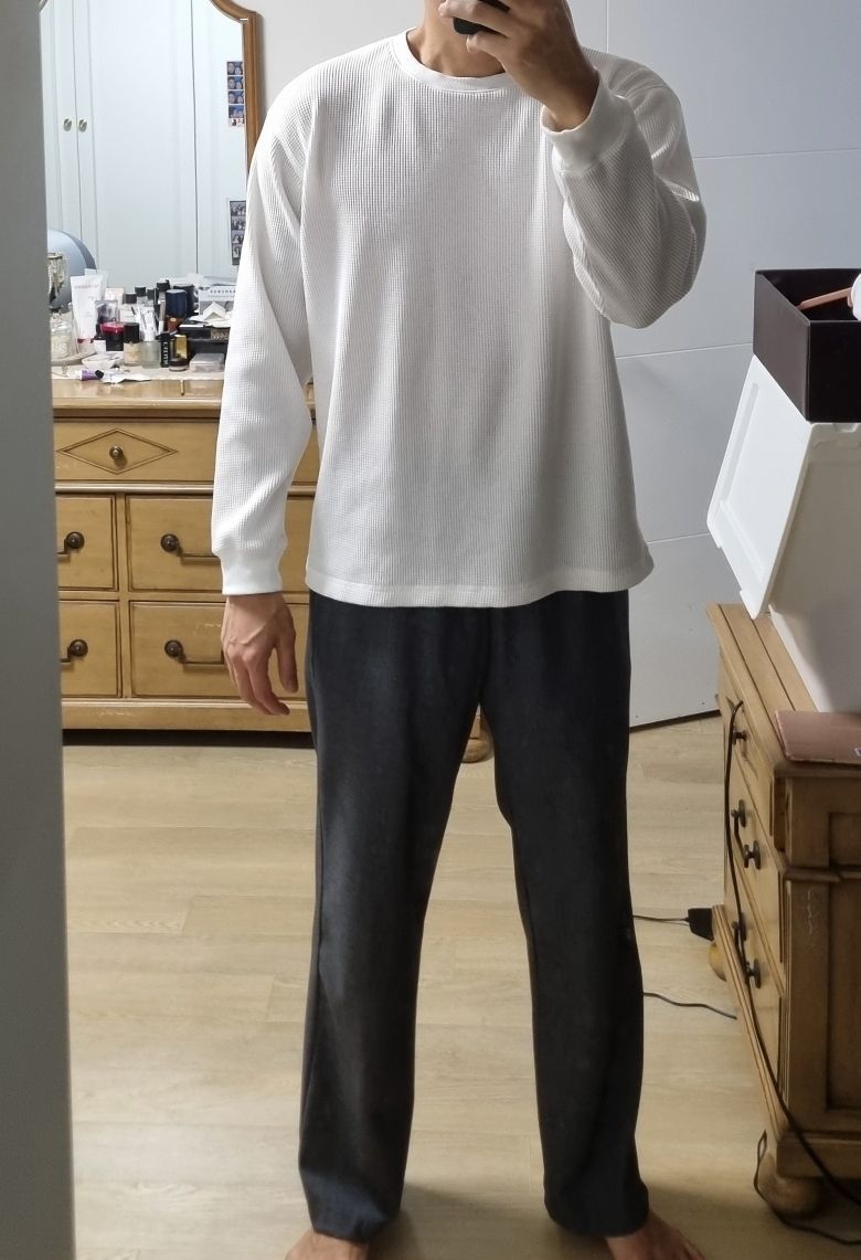 MUSINSA | MUSINSA STANDARD Waffle Relaxed Crew Neck Long