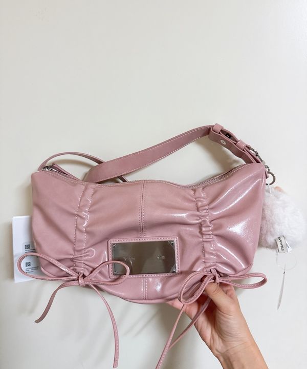 MUSINSA公式 | MATIN KIM HALF SHIRRING RIBBON ROUND BAG IN PINK