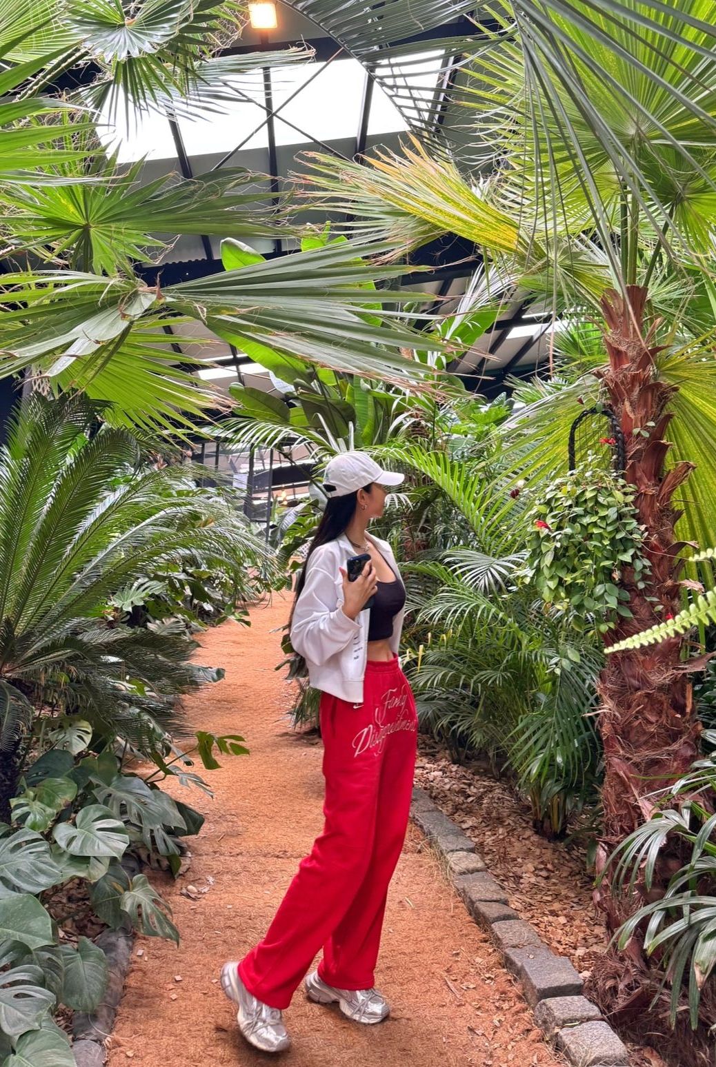 【BOHEMIAN SEOUL】[25SS] SCULPT SWEAT PANTS [正規品] BOHEMIAN SEOUL】[25SS] SCULPT SWEAT PANTS [正規品]