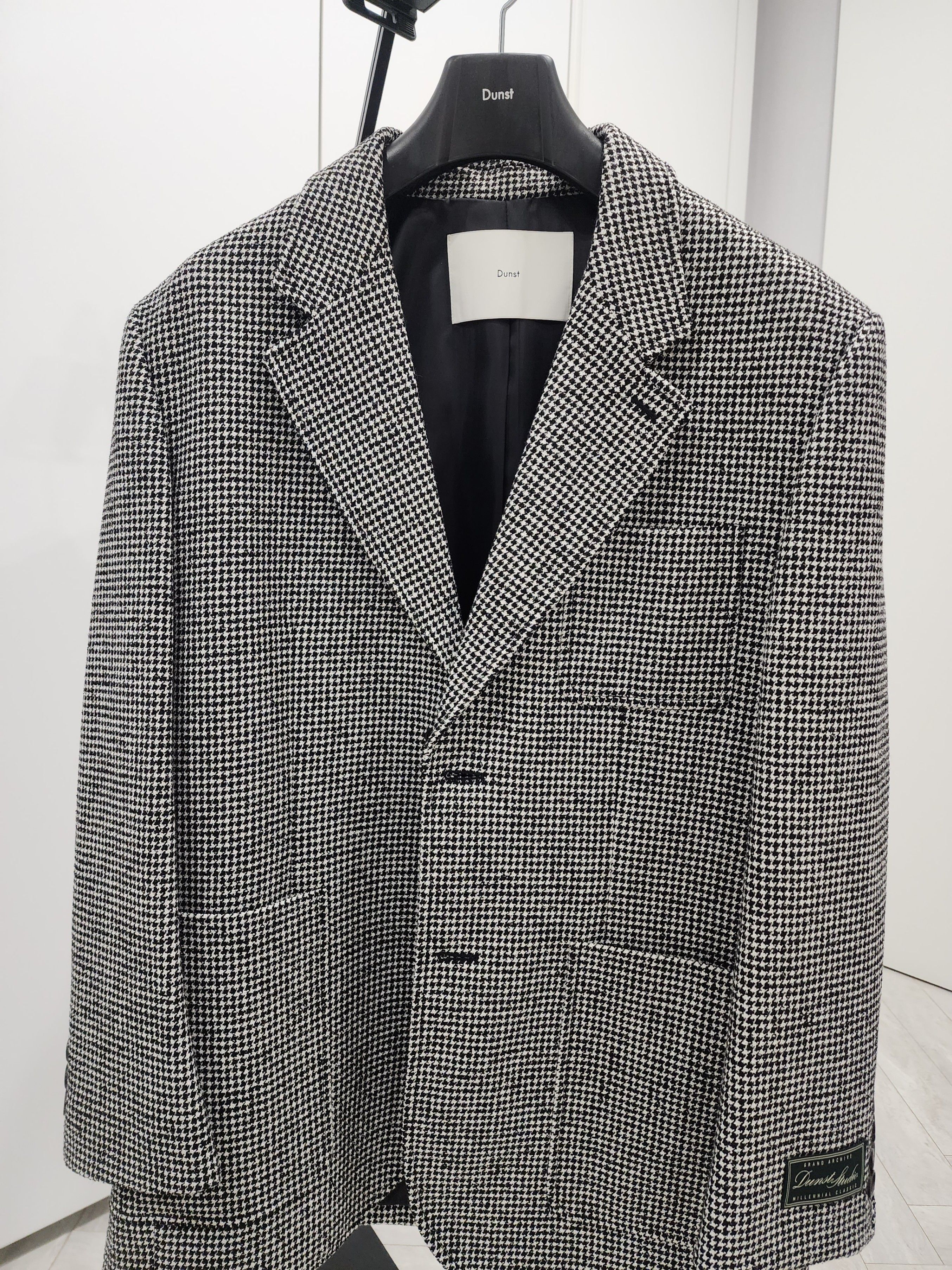 ★Dunst★ UNISEX OVERSIZED WOOL BLAZER BLACK CHECK_UDJA4C104 Dunst Unisex Oversized Wool Blazer in Black Check at Parc