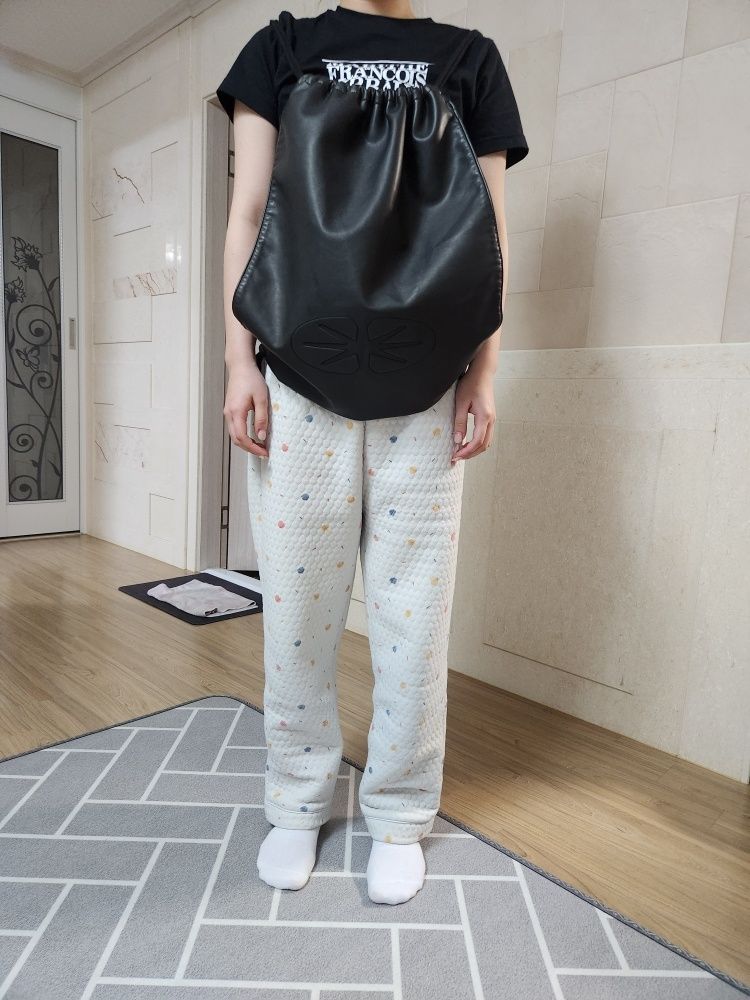MUSINSA | ERTR Symbol Gymsack (Faux-Leather)