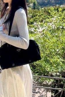 ショルダーバッグ・ポシェット ^LEATHERY^ Boston nylon shoulder bag BLACK LRBG4101BK LEATHERY Boston Nylon Shoulder Bag BLACK (ショルダーバッグ
