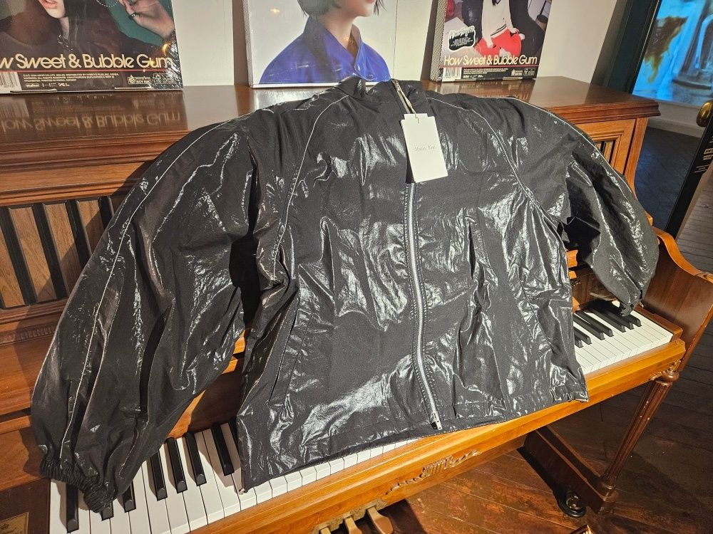 MUSINSA公式 | MATIN KIM MATIN KIM LOGO COATING JUMPER IN BLACK