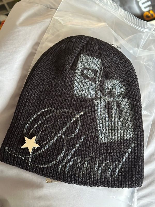 MUSINSA | 2000ARCHIVES BLESSED LIGHTER BEANIE