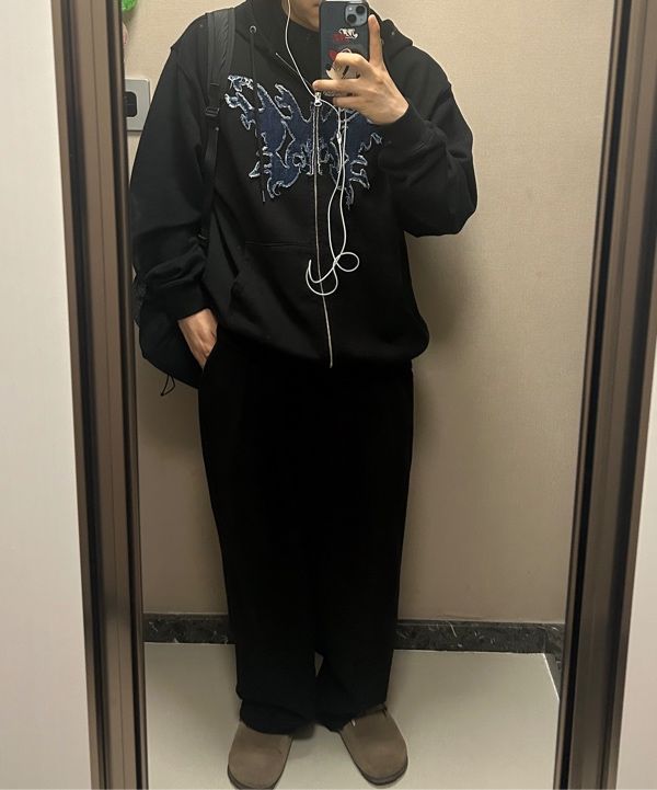 MUSINSA | MAHAGRID BUTTERFLY APPLIQUE HOOD ZIP-UP BLACK