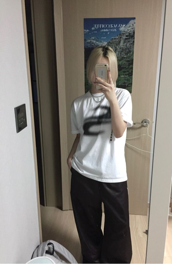 【SORANO】SORANO Digital Logo T-Shirt MUSINSA | SORANO SORANO Basic Logo T-shirt[4Color]