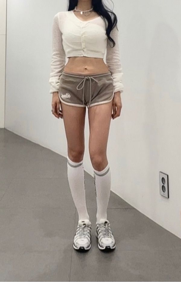 ★韓国人気★BADBLOOD★Beyond Soft Dolphin Shorts Beyond Soft Dolphin Shorts - Cream – BADBLOOD TAIWAN