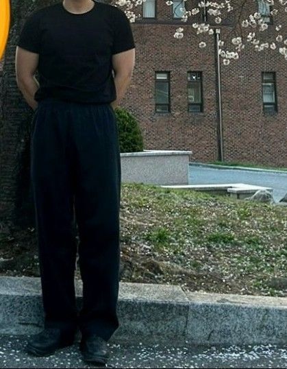【oan】Russell One Tuck Banding Slacks oan】Russell One Tuck Banding Slacks ONE-TUCK HALF BANDING