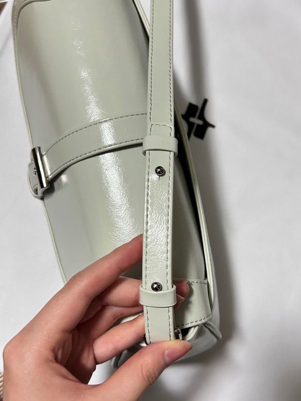 ◇FIND KAPOOR◇ Becky Bag 29 Pale Green FINDKAPOOR - EN