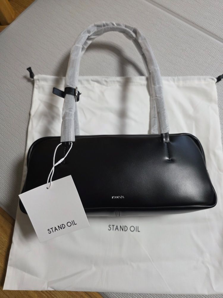 バッグ STAND OIL More Baguette Bag More Baguette Bag · モアバゲットバッグ (クリーム) – Stand