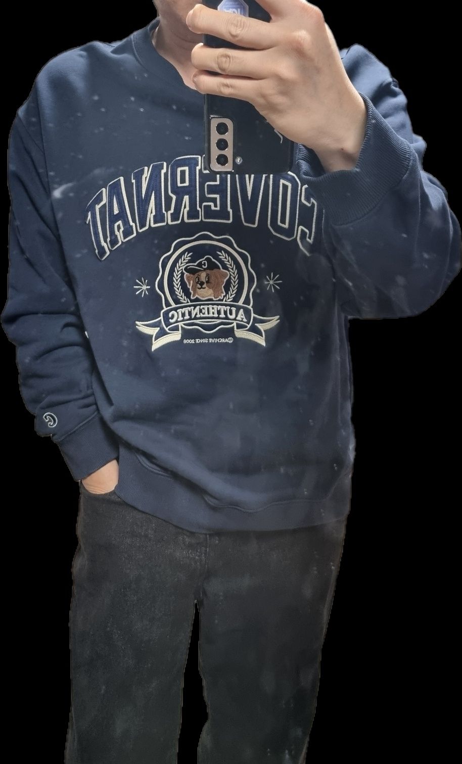 MUSINSA | COVERNAT Border collie emblem sweatshirt navy