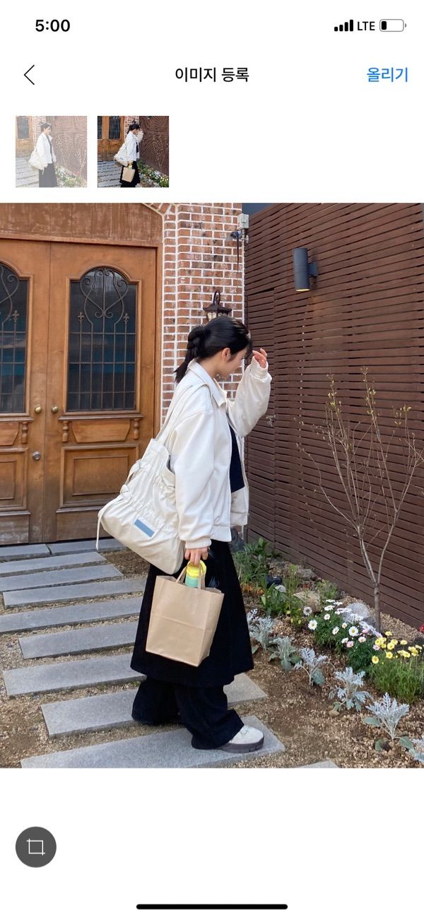 MUSINSA公式 | MATIN KIM FAUX LEATHER SEASHELL BAG IN BLACK MUSINSA公式 | MATIN KIM FAUX LEATHER SEASHELL BAG IN BLACK