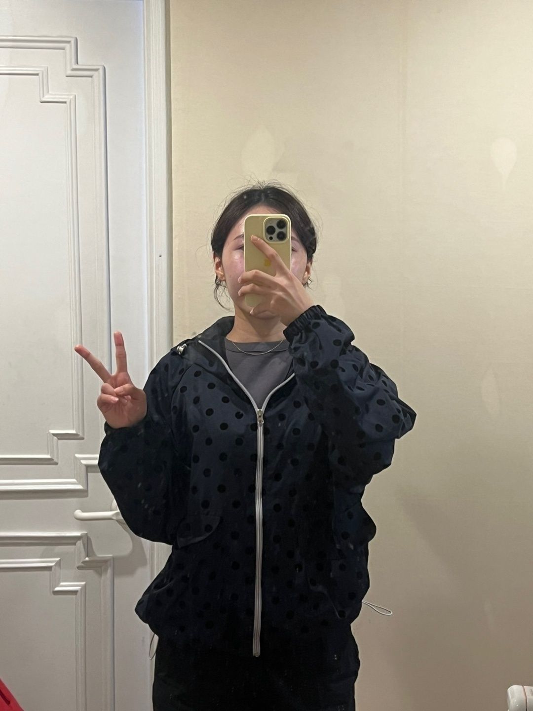 MUSINSA公式 | OHESHIO dot frill hooded windbreaker jumper (navy)