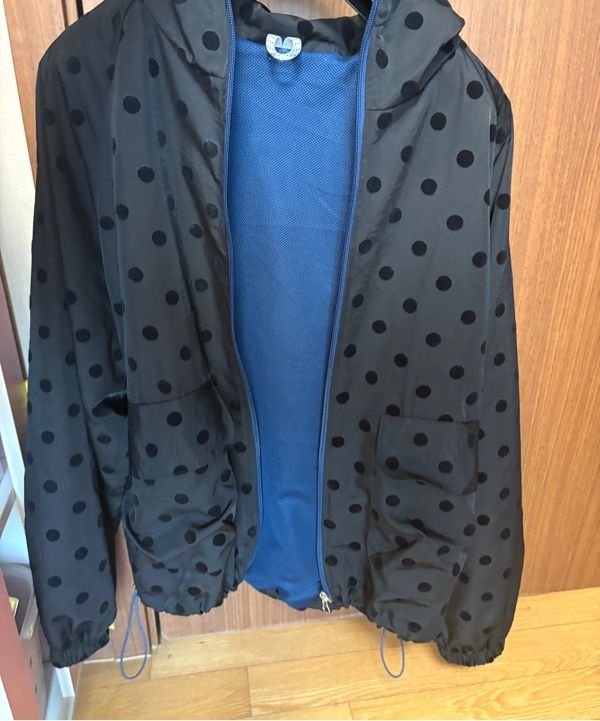 MUSINSA公式 | OHESHIO dot frill hooded windbreaker jumper (black)