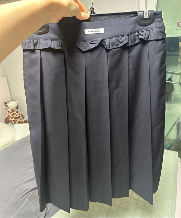 MUSINSA | CRANK Frill pleated midi skirt_dark navy