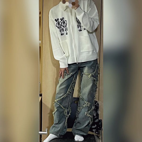 MUSINSA | TRILLION Star Applique Damaged Washed Denim Pants