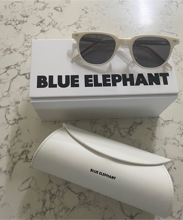 ★BLUE ELEPHANT★ DEIA ivory Blue Elephant DEIA [4 colours] – Lumière Studio