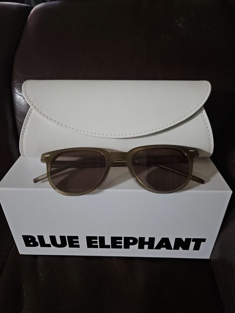 MUSINSA | BLUE ELEPHANT DEIA black
