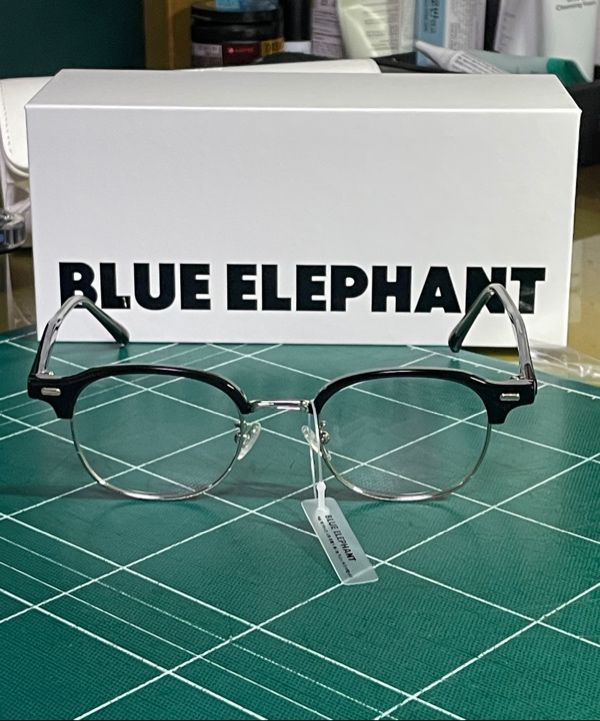 MUSINSA公式 | BLUE ELEPHANT NARROW black