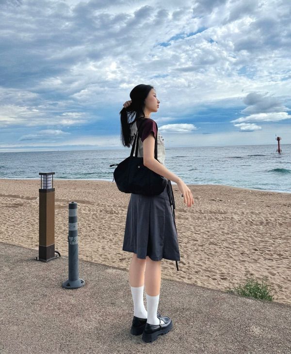 MUSINSA | FANCY CLUB [NF] Formal button pleated midi skirt