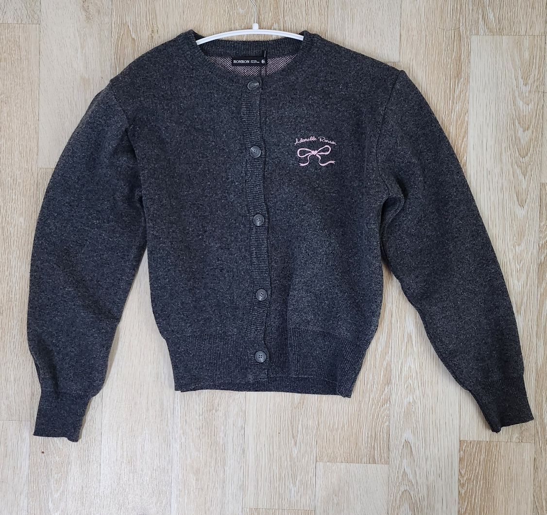 MUSINSA公式 | RONRON HEART RIBBON JACQUARD KNIT CARDIGAN