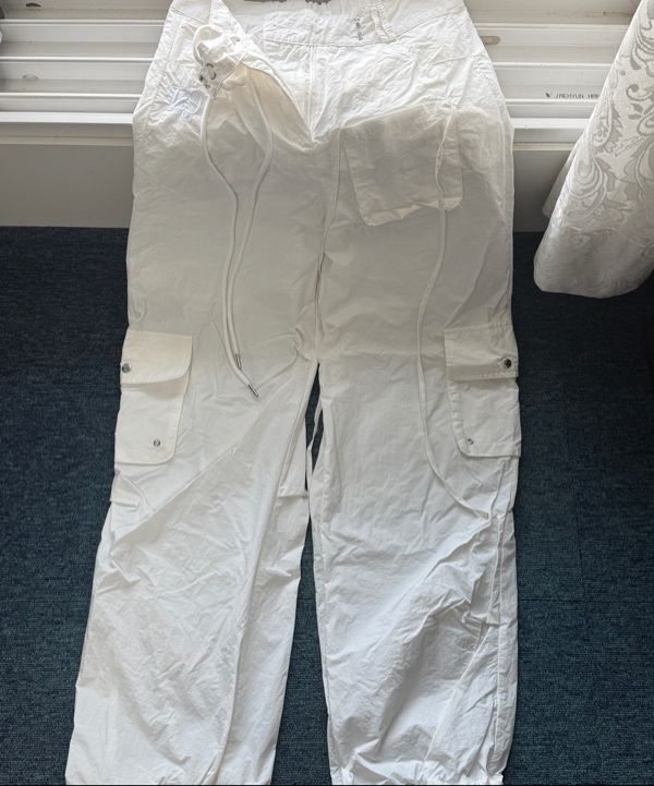 MUSINSA | ILLIGO Nylon string cargo banding pants white