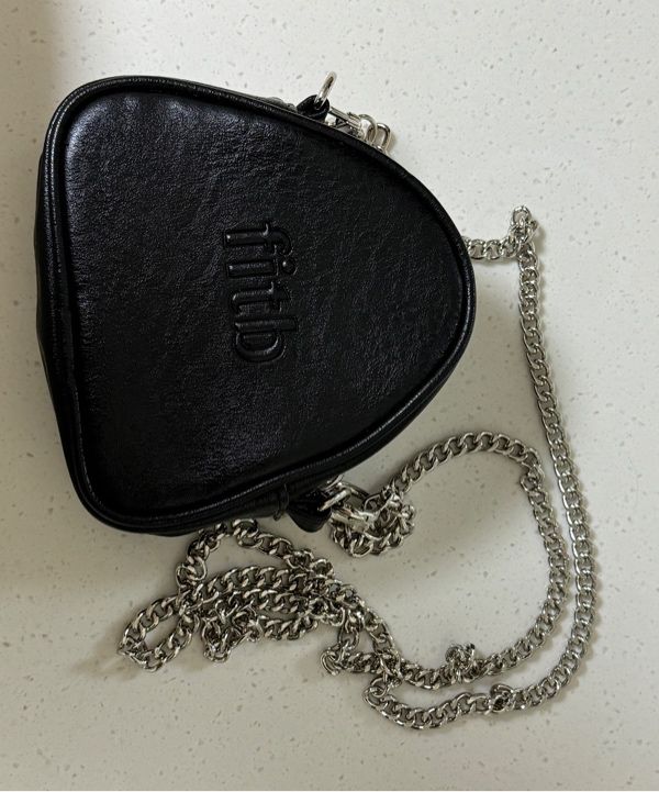 MUSINSA公式 | FILLINTHEBLANK Crinkle Onigiri Coin Bag (black)