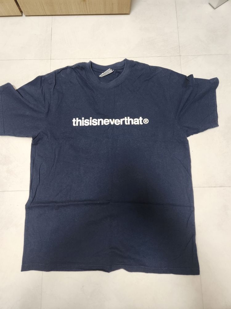新品未使用thisisneverthat ネイビー Mサイズ MUSINSA公式 | thisisneverthat (SS24) T-Logo Tee Navy