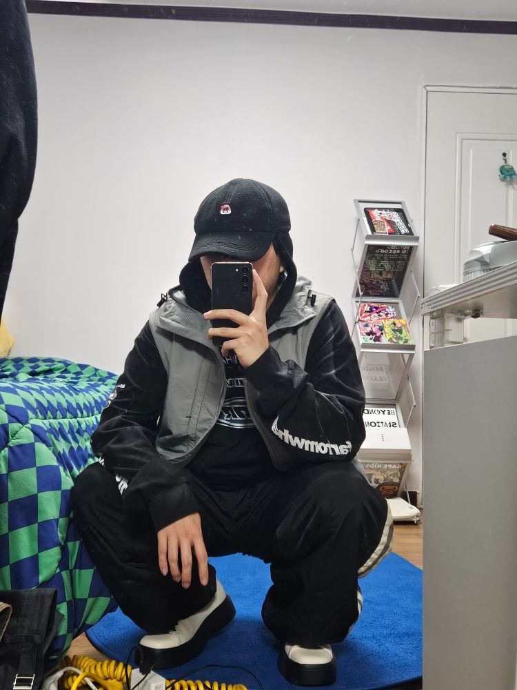 MUSINSA | XTONZ XJ109 Star Stitch Hooded Nylon Vest (GRAY)