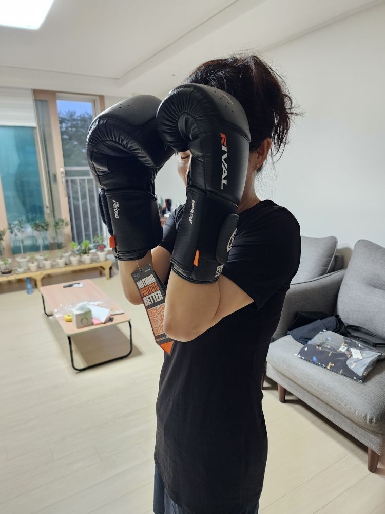 MUSINSA公式 | RIVAL RB50 コンパクトインテリショックボクシング