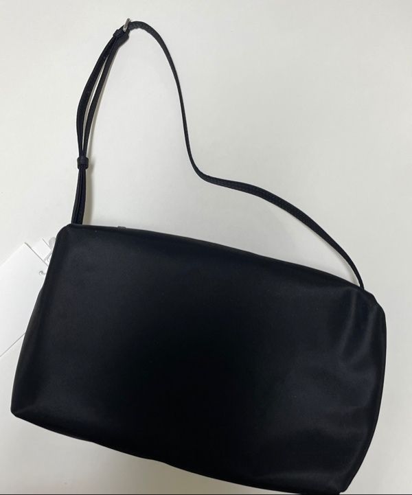MUSINSA公式 | LOW CLASSIC CARAMEL BOX BAG_BLACK_LC257BA03BK