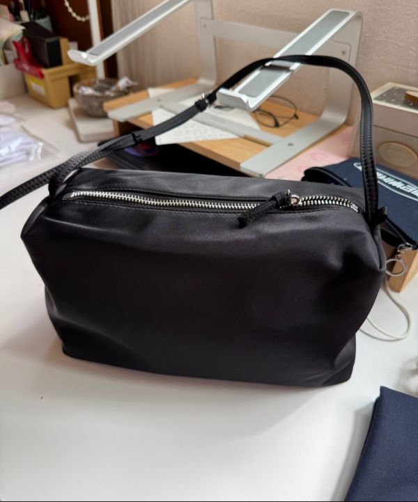 MUSINSA公式 | LOW CLASSIC CARAMEL BOX BAG_BLACK_LC257BA03BK