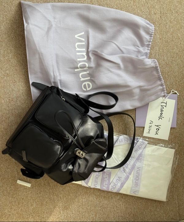 MUSINSA | VUNQUE Hey Double Pocket Backpack M (헤이 더블 포켓 백팩