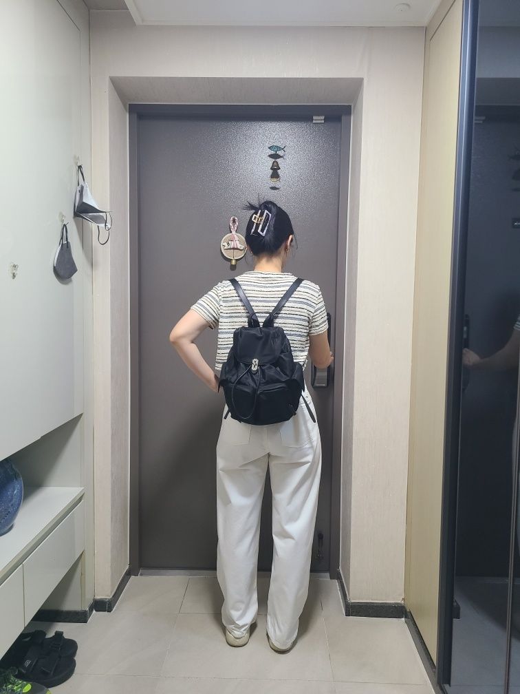MUSINSA | VUNQUE Hey Double Pocket Backpack M (헤이 더블 포켓 백팩