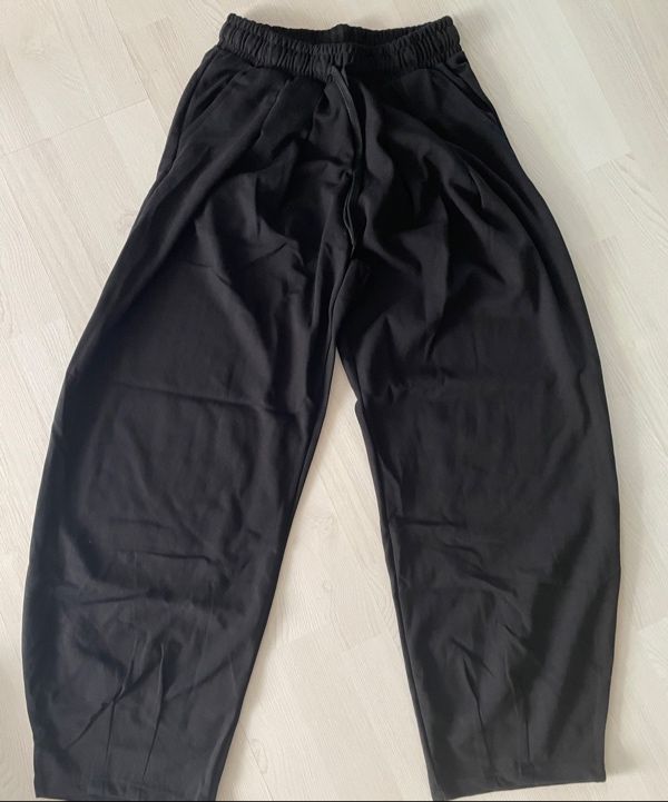 MUSINSA | LIKE THE MOST Pintuck ver2 Wide Training Pants [Black]